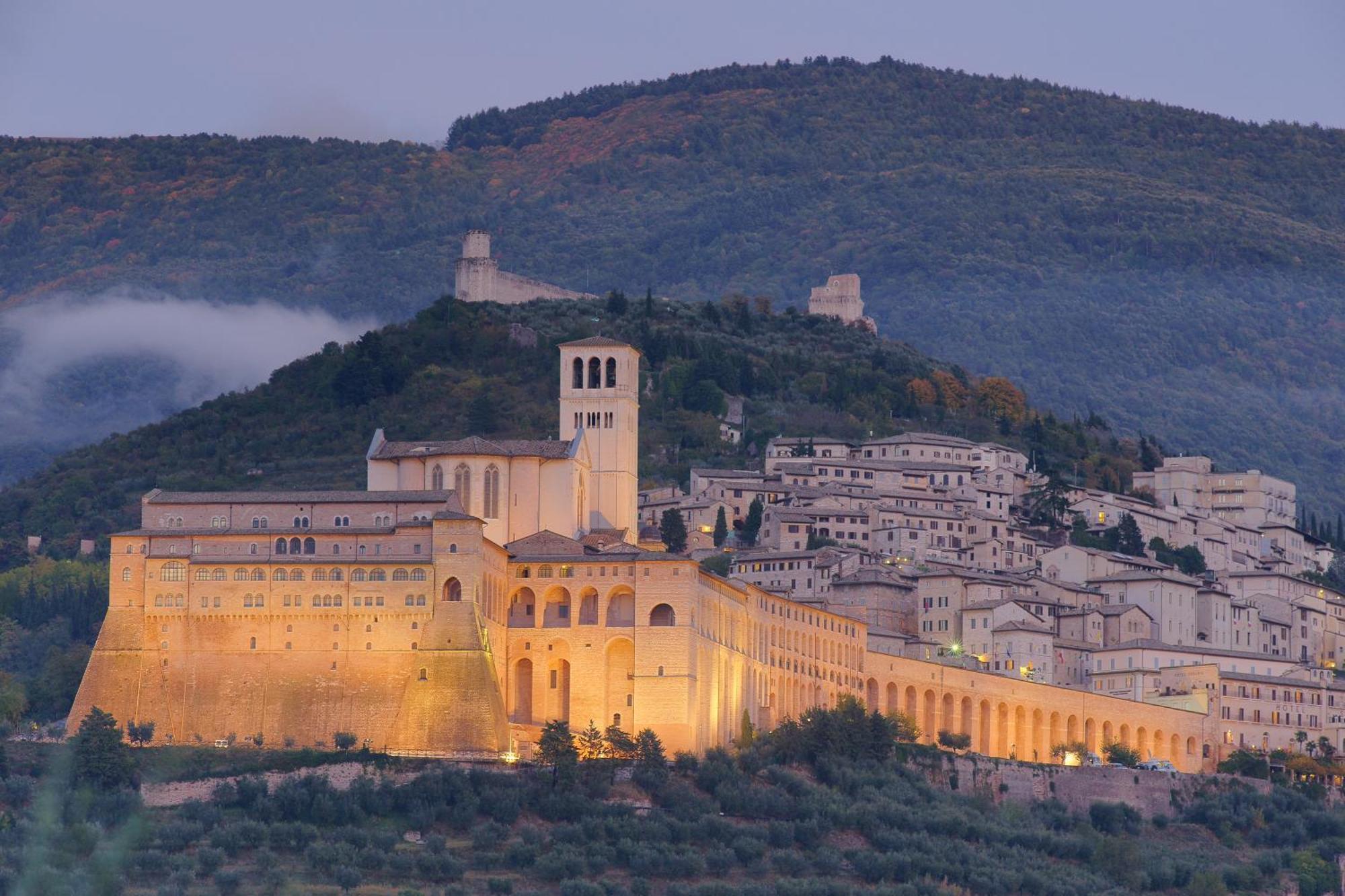 Hotel La Rocca Assisi Kültér fotó