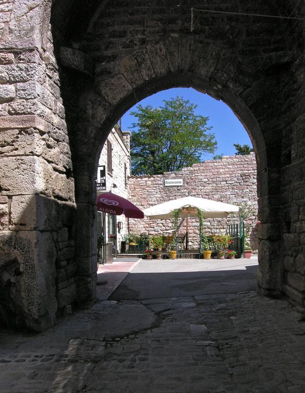 Albergo La Rocca Assisi Kültér fotó